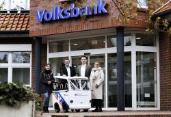 Caritas-Kita St. Martin erhält VRmobil-Kinderbus von der Volksbank